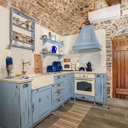 Byzantine Home In The Castle Mesta Bagian luar foto