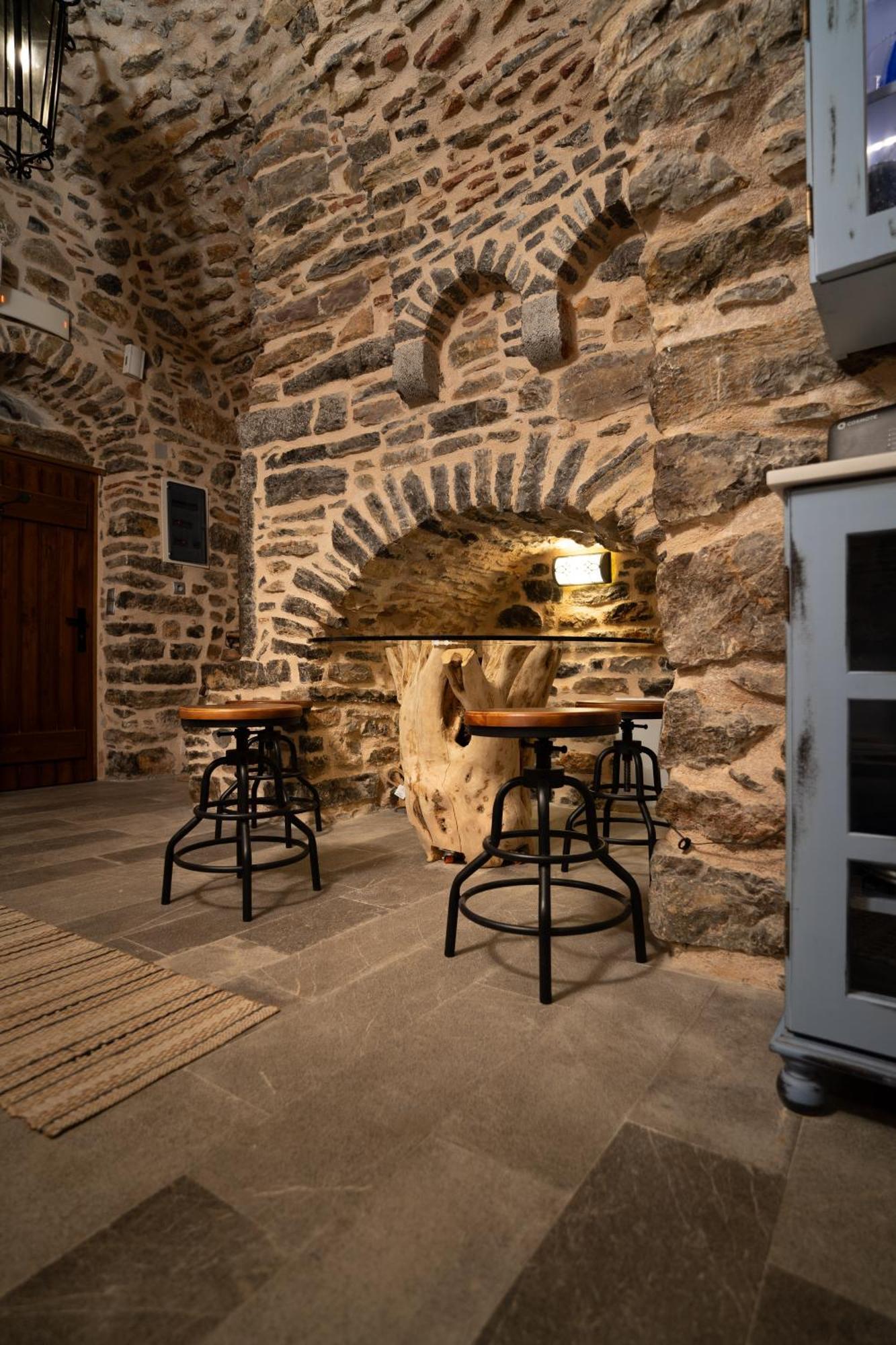Byzantine Home In The Castle Mesta Bagian luar foto