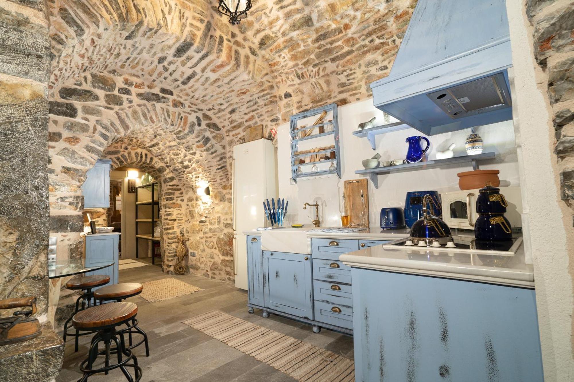 Byzantine Home In The Castle Mesta Bagian luar foto